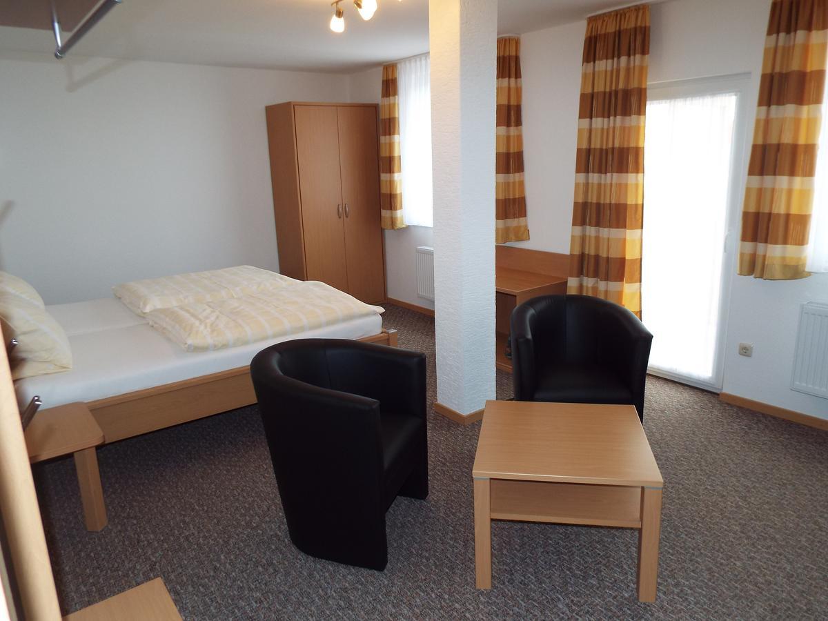 Hotel Garni Zum Reinhardswald Gewissenruh Chambre photo