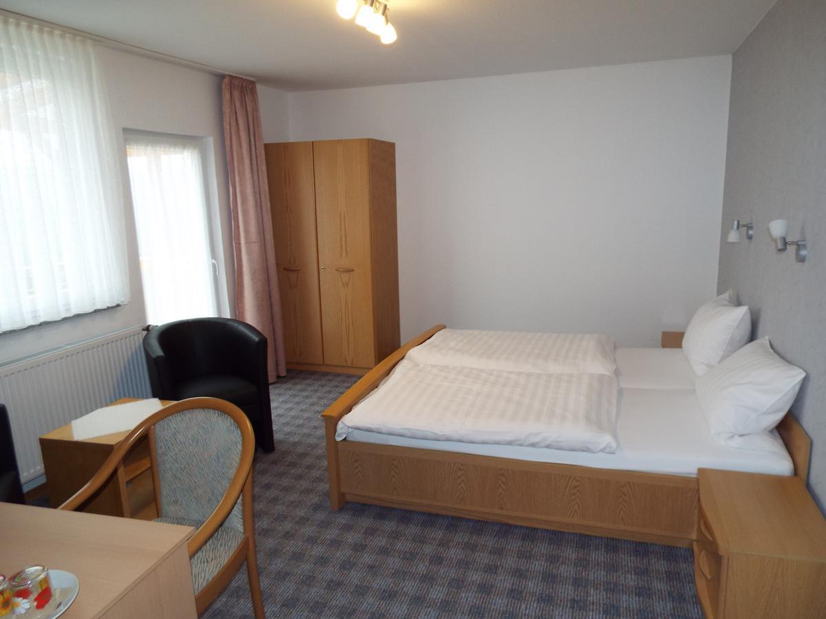 Hotel Garni Zum Reinhardswald Gewissenruh Chambre photo